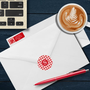 Modern Houndstooth Cherry Red & White Monogram Runt Klistermärke