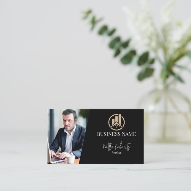 Modern Hus Logotyp Fastigheter Mäklaren Svart Visitkort (Stående Fram)