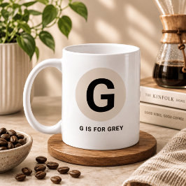 Modern initial mugg – “G är för [Namn]” Design