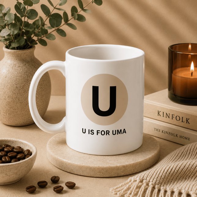Modern Initial Mugg – “U är för [Namn]” Design (Skapare uppladdad)