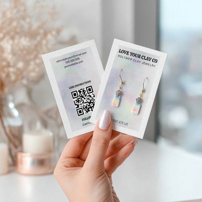 Modern irdescent Pearl QR Code Jewelry Earring Visitkort (Modern Iridescent Pearl QR Code Jewelry Earring Business Card)