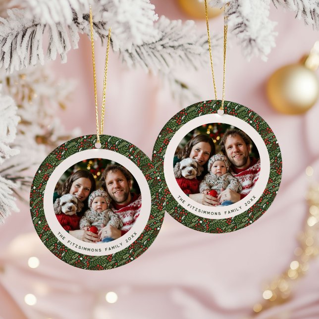 Modern julgran med julholtsblad 2-sidig foto julgransprydnad keramik (Holly Leaf Christmas doubled sided photo ornament)