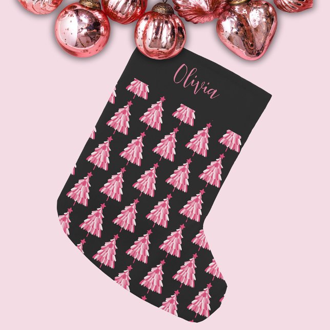 Modern Julgran Rosa Black Liten Julstrumpa (Modern Christmas stocking with personalized name in pink and black christmas tree design.)