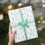 Modern Julgranar Blue Grönt Mönster Presentpapper<br><div class="desc">Modern abstrakt Julgranar och vinterskogar träd i snö i trendig blått och grönt. Kontakta designern via Zazzle-Chatta eller makeitaboutyoustore@gmail.com om du vill att designen ska ändras,  på en annan produkt eller om du vill samordna produkter.</div>