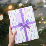 Modern Julgranar Lila Rosa Blue Mönster Presentpapper<br><div class="desc">Modern abstrakt Julgranar och vinterskogar träd i snö i trendig lila, rosa och blått vid flera färger. ASSISTANS: Om du vill ha hjälp med designändringar eller anpassning, ändrar färg, överför designen till en annan produkt eller om du vill samordna objekt kontaktar du designern INNAN ORDERING via Chattan Zazzle MESSAGE nedan...</div>