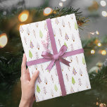 Modern Julgranar  Rosa Mönster Presentpapper<br><div class="desc">Modern abstrakt Julgranar och vinterskogar träd i snö i trendigets  rosa och grönt. Kontakta designern via Zazzle-Chatta eller makeitaboutyoustore@gmail.com om du vill att designen ska ändras,  på en annan produkt eller om du vill samordna produkter.</div>