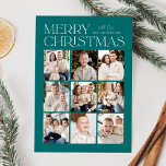 Modern julklapp 9 Photo Collage Julkort<br><div class="desc">Modern julfotokort med "God jul" som visas överst på designen i trendig med vit text med teal bakgrund. En fotokollage med 9 foton visas nedan i en rutnätslayout för stil. Anpassa multifotojulkortet med din familj namn. Kortet återgår till visningen med en tealbakgrund med subtila vita prickar (snö).</div>