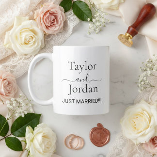 Modern "Just Married" Wedding Minimalist  Jumbo Mugg