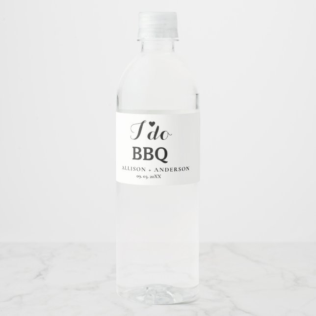 Modern kalligrafi jag gör BBQ bröllopsdusch  Vattenflaskor Etikett (Framsida)