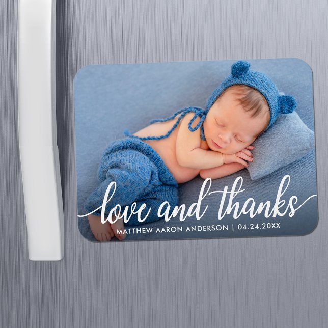 Modern kalligrafi manus Ny baby Kärlek Tack Magnet (Customize to change your personalized text size or text style.)