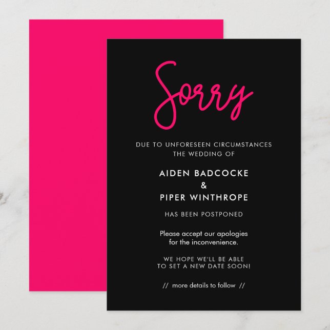 Modern kalligrafi Ursäkta bröllopsuppdateringskort Inbjudningar (Fram/baksida)