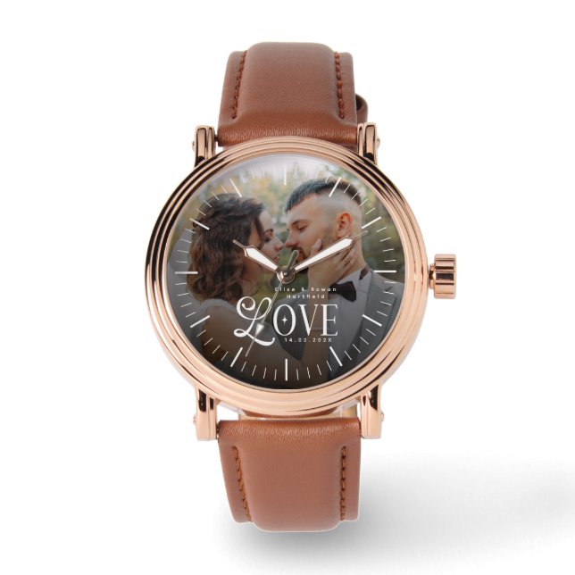 Modern kärlek Anpassad bröllopsfoto Par Monogram Armbandsur (Framsida)