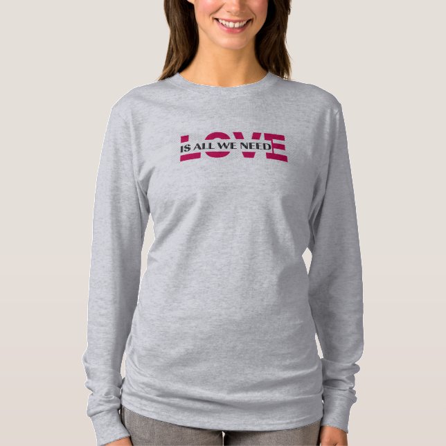 Modern 'KÄRLEK' T-Shirt - Illustrerad Grafisk Kons (Framsida)