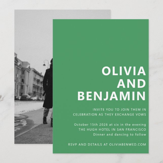 Modern Kelly Grönt Bold Typography Photo Bröllop Inbjudningar (Fram/baksida)