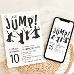 Modern Kids Trampoline Party Födelsedagsfest Inbjudningar<br><div class="desc">Hoppa in i roligten med oss! Fira din barn speciell dag med vår snyggt trampoline födelsedagsfest inbjudan. Vår enkla svarta och vita design,  som innehåller silhuetter av barn som har en blast,  kommer att göra deras stora dag till en att minnas! Inbjudningsmall ingår.</div>