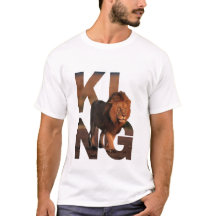 Modern King Lion Grafisk T-Shirt - Djärv Typografi