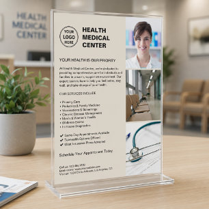 Modern klinikläkare Sjukvård Anpassad logotyp Reklamblad