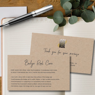 Modern Kraft Papper Logotyp Badge Reel Care Visitkort