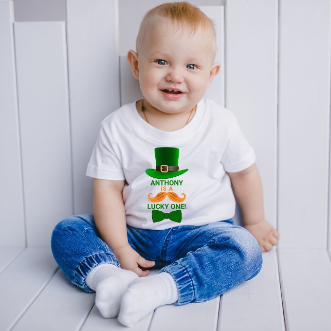 Modern Leprechaun St. Patrick's Födelsedag för all T Shirt (Skapare uppladdad)