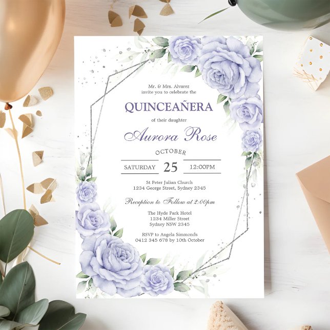 Modern Lila Blommig Quinceanera Inbjudan (Skapare uppladdad)