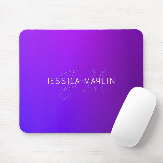 Modern Lila Gradient Namn & Monogram Musmatta (Med mus)