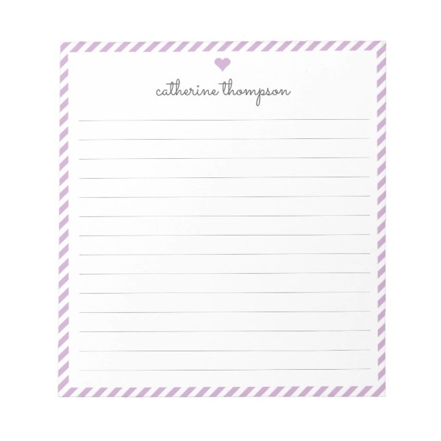 Modern Lila Rand Feminine Script Heart Namn Anteckningsblock (Framsida)