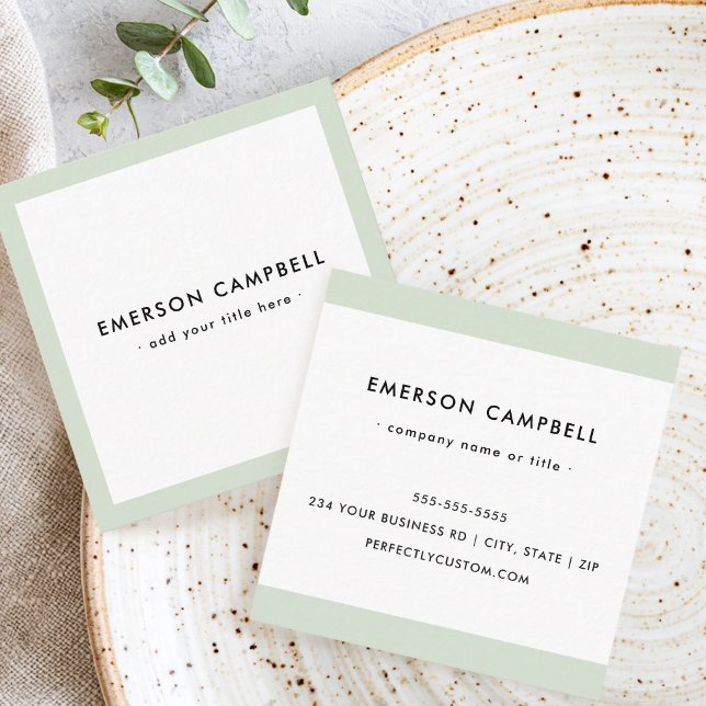 Modern ljus salvia grön kant professionell fyrkantigt visitkort (Modern light sage green border professional square business card)