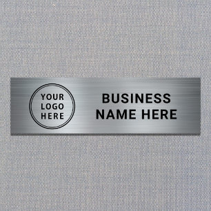 Modern Logo Silver Company Namnbricka