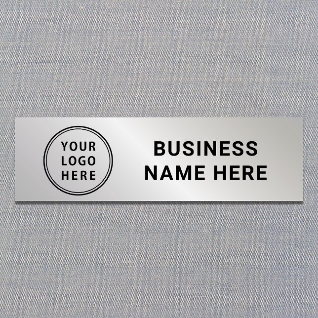 Modern Logotyp Company Professionell Silver Namnbricka (Skapare uppladdad)