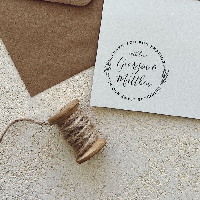 Modern Löv Script Namn Round Bröllop Tack Stämpel (Skapare uppladdad)