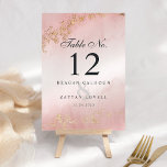 Modern Luxe Guld Flecks  Rosa Mist Bröllop Bordsnummer<br><div class="desc">Öka din bröllopsmottagning med de här sofistikerade bordsnumren. Den moderna designen har en mjuk  rosa som tvättar med ömtåliga guld-brister och skapar en subtil men slående effekt. De här anpassadena blandar lätt contemporary stil med en aning opulens och skapar dem perfekten till din speciella dag.</div>