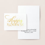 Modern Lycklig Hanukkah Elegant Guld Finare Folierat Kort<br><div class="desc">Minimal klassisk guld Pub/Bat mitzvah och Hanukkah moderna David Star mot en solid bakgrund skapar en elegant,  sofistikerad utformning. Om du vill ha mer information om färg eller matchande produkter kan du gå till JustFharryn @ Zazzle.com eller kontakta designern,  c/o Fharryn@yahoo.com Alla höger reserverade. #zazzlemade #christmasdecor</div>