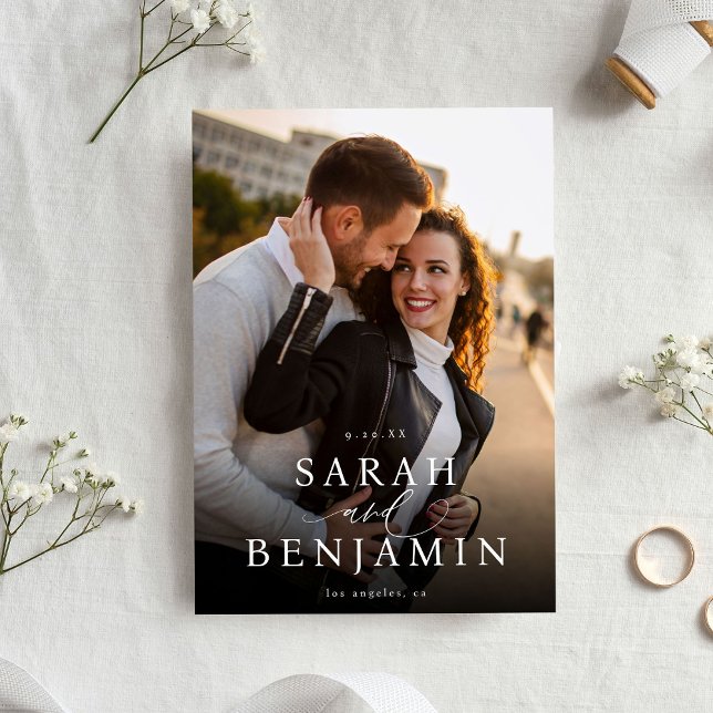 Modern M Photo Lodrät Chic Spara datum 2 Inbjudningar (Skapare uppladdad)