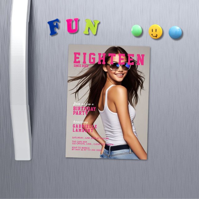 Modern Magazine Cover Inspired 18th Birthday Magnetisk Inbjudningskort (Skapare uppladdad)