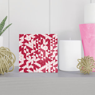 Modern Magenta Rosa White Geometric Triangles Kakelplatta
