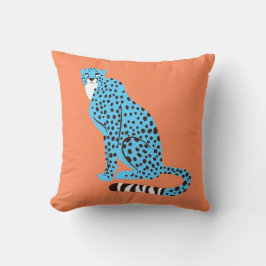 Modern Malibu Blue Cheetah på Salmon Orange Kudde