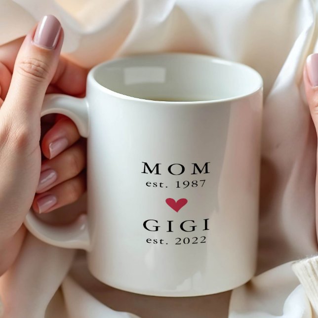 Modern Mamma | Gigi År Est. Kaffe Mugg (Skapare uppladdad)