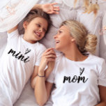 Modern Mamma-skript Mors dag T Shirt<br><div class="desc">Mamma Modern Mamma Mors dag T-Shirt med elegant-skript</div>
