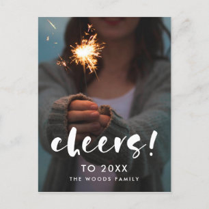 Modern manus Cheers till 2025 års nyårsobjekt Vykort