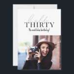 Modern manus- och geometrisk 30års födelsedag-foto<br><div class="desc">Modern manus och geometrisk 30-årsfoto inbjudan. Geometrisk bakare mönster färg kan ändras.</div>