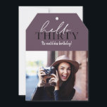 Modern manus- och geometrisk 30års födelsedag-foto<br><div class="desc">Modern manus och geometrisk 30-årsfoto inbjudan. Geometric backer mönster. Färg kan ändras.</div>