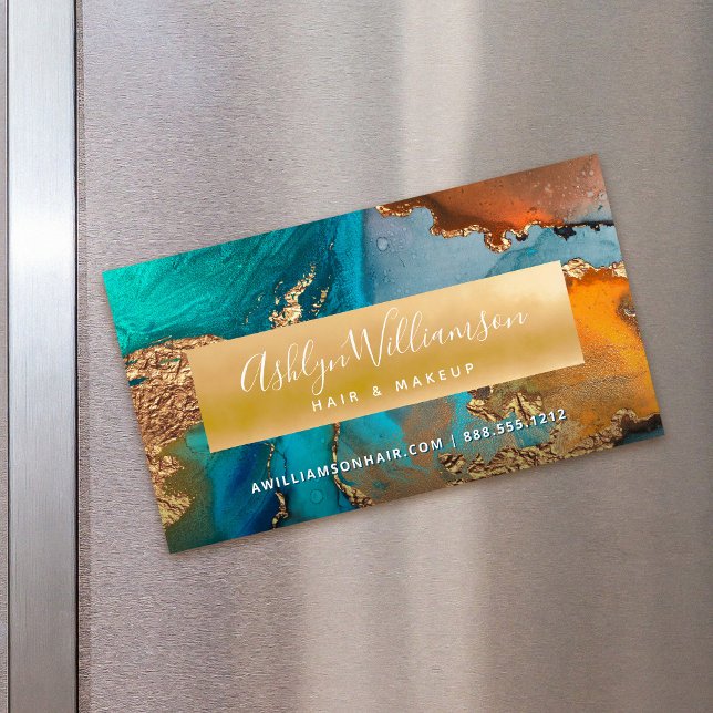 Modern marmorfärgad guld-turkos hårsalon magnetiska visitkort (Skapare uppladdad)