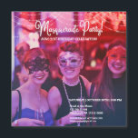 Modern Masquad 21:a födelsedagsfotoinbjudan Magnetisk Inbjudningskort<br><div class="desc">Modern Masqueraad Party - 21:a födelsedagspartiets inbjudan Magnet - med foto (du kan använda vår eller ersätta med din egen) med strängen ljus. Vi har inkluderat ett blekfoto lagrar till använda om du användor ditt eget foto och det behöver belysas. Visas med blekmedel lagrar av. Anpassa enkelt inbjudan med vår...</div>