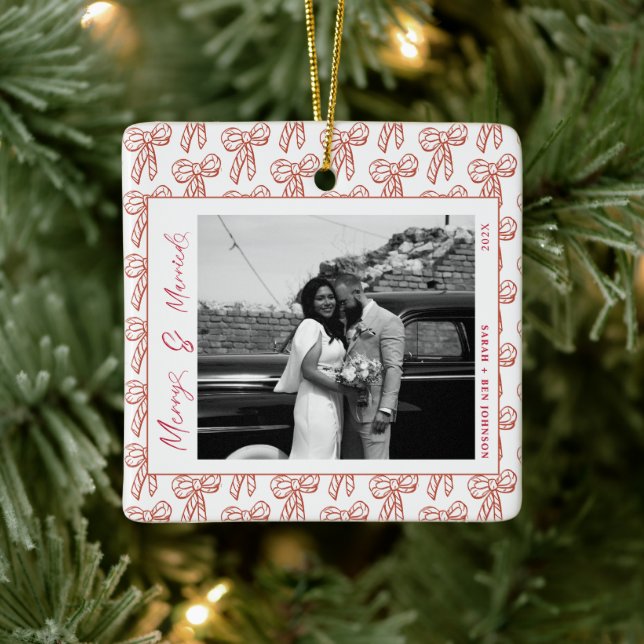 Modern Merry och gift Nylott Bow-jul Julgransprydnad Keramik (Träd)