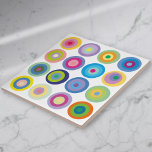 Modern Mid Century Colorful Circles Mönster Kakelplatta<br><div class="desc">En snyggt i coolan,  halvsekelsfärlig abstrakt,  mönster-design. Designad av Thisisnotme©</div>