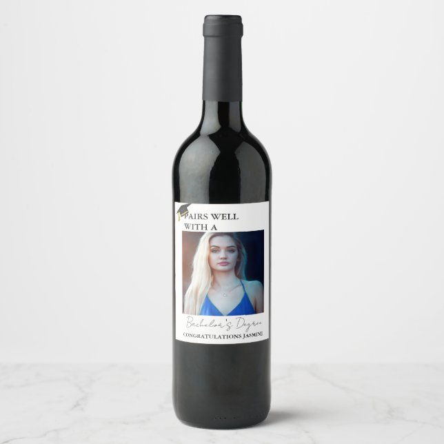 Modern Minimal Bachelor's Degree Studenten Gift Vinflaska Etikett (Framsida)