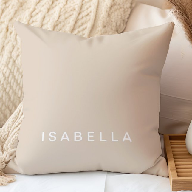 Modern Minimal Beige Personlig Namn Kudde (Skapare uppladdad)