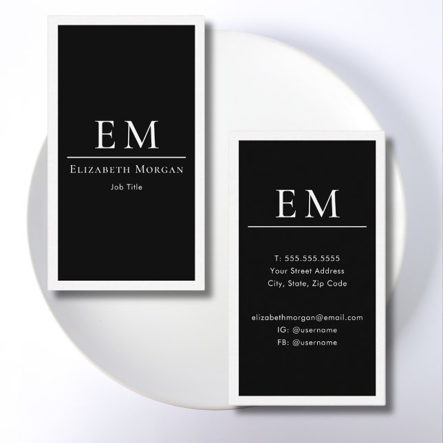Modern Minimal Black White Monogram Vertical  Visitkort (Skapare uppladdad)