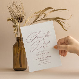 Modern minimal calligrafi Soft Burgundy Bröllop Spara Datumet