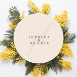 Modern minimal Elegant, skript Monogram Bröllop Runt Klistermärke<br><div class="desc">Modern minimal Elegant Skript Monogram Bröllop Classic Round Sticker Lägg till en elegans i bröllop med dessa moderna, minimalistiska och elegant-skript med monokulära runda klistermärken i monogram. De här klistermärken som är konstruerade i klassisk Merino och svart färg är perfekt för att försegla inbjudningar, favorisera säckar eller lägga till en...</div>